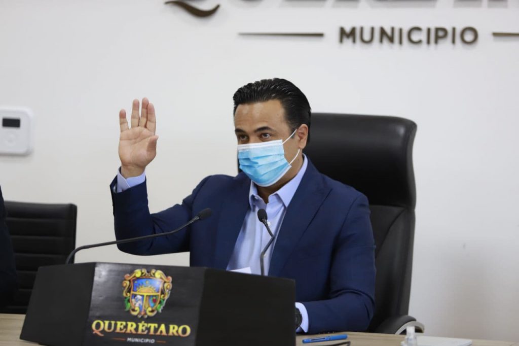 Imagen de Municipio de Querétaro toma parte del nuevo Consejo de Educación Financiera y Económica de la capital 24