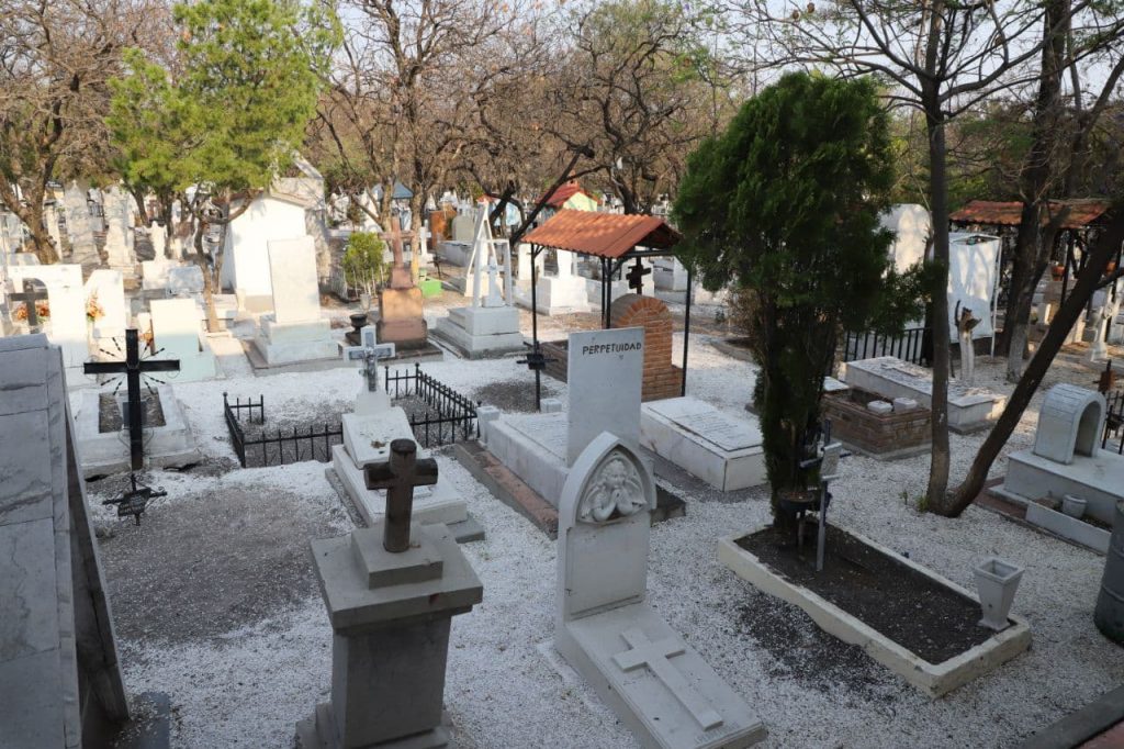 Imagen de Inicia campaña de Exhumaciones y Cremaciones de Restos Áridos con Temporalidad Vencida 2021 6