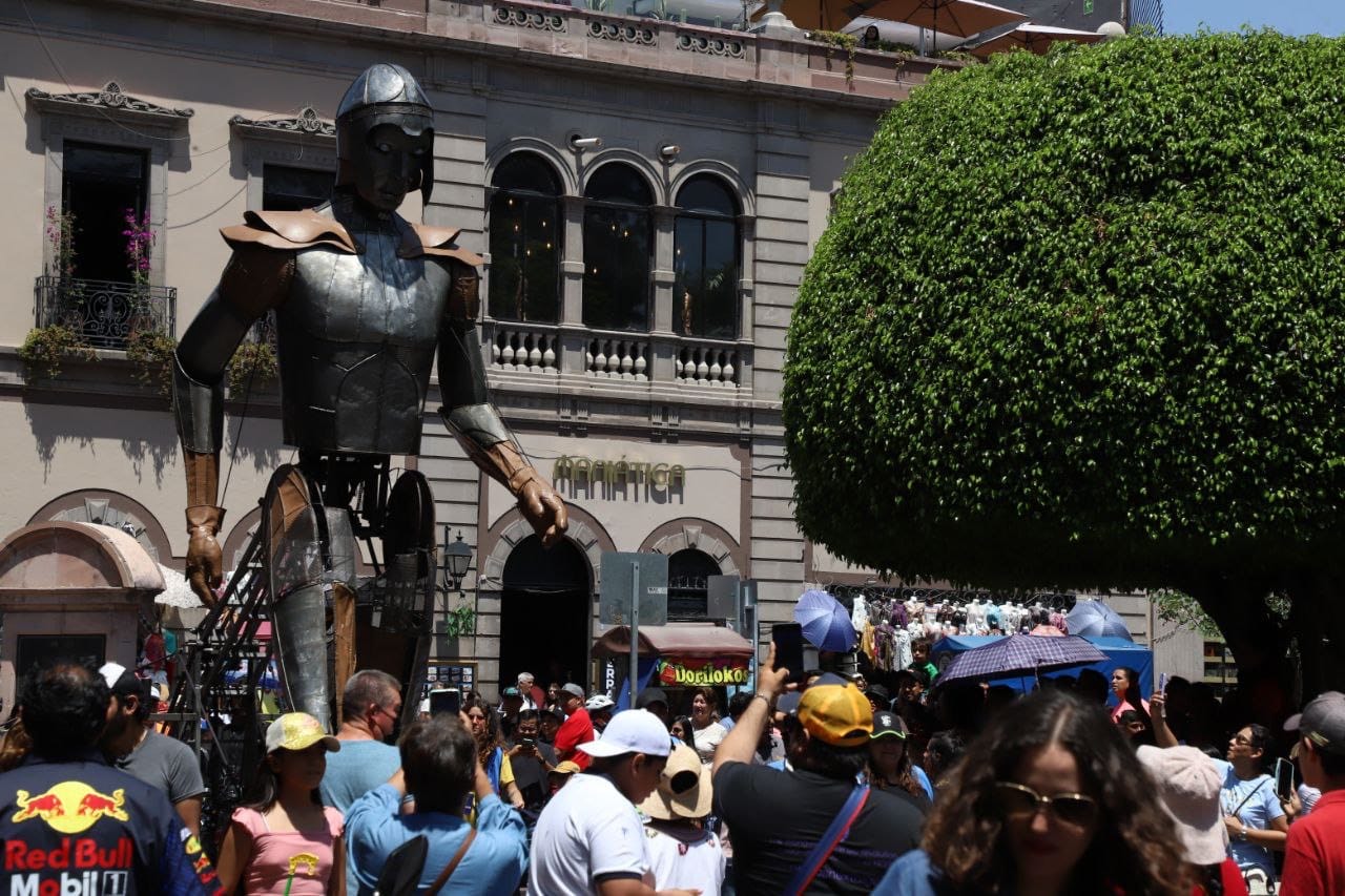 Imagen de Con el Festival Experimental, "Aquiles" continúa conquistando el Centro Histórico de Querétaro 3