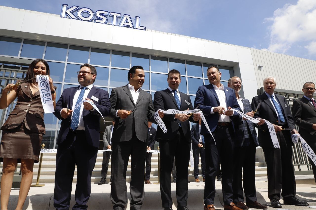Imagen de Asiste Luis Nava a Inauguración de Kostal Electro Mobility Mexicana 1
