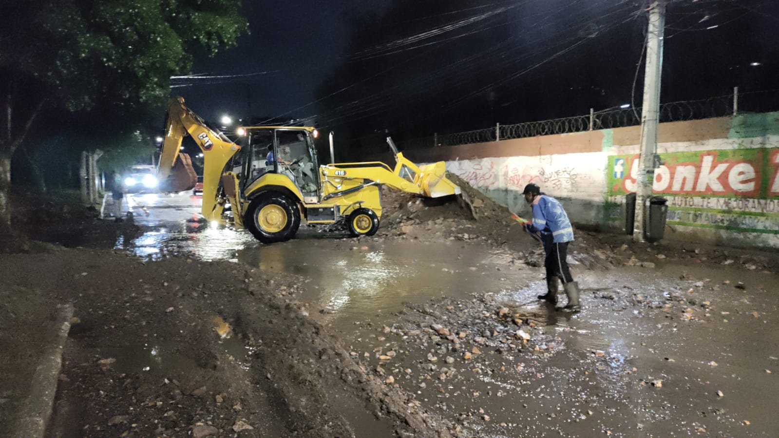 Imagen de Trabaja Municipio de Querétaro en atención de incidencias por lluvias 6