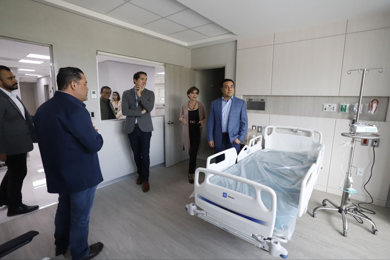 Imagen de Visita Luis Nava instalaciones del Hospital Ángeles, Unidad Centro Sur 1