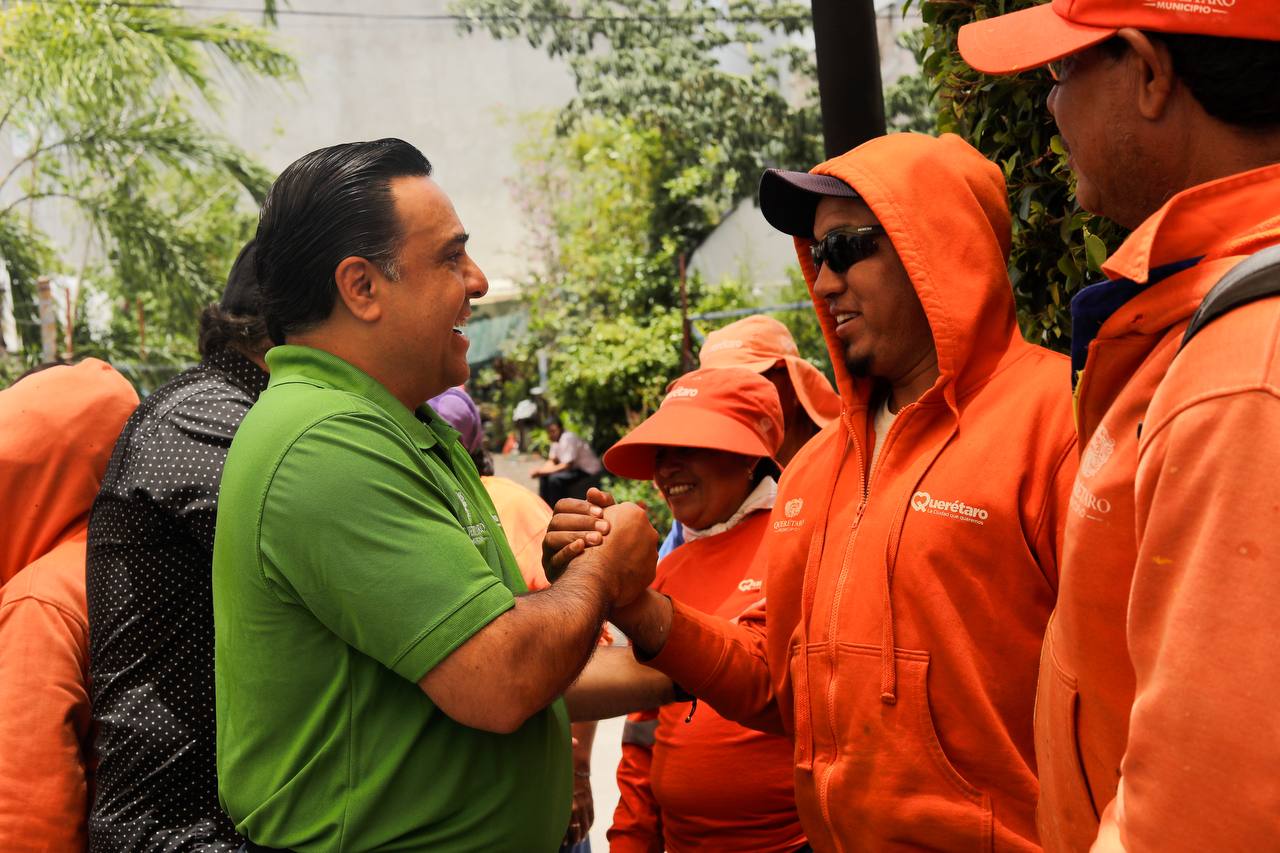 Imagen de Entrega Luis Nava parque lineal en la colonia La Estrella 3