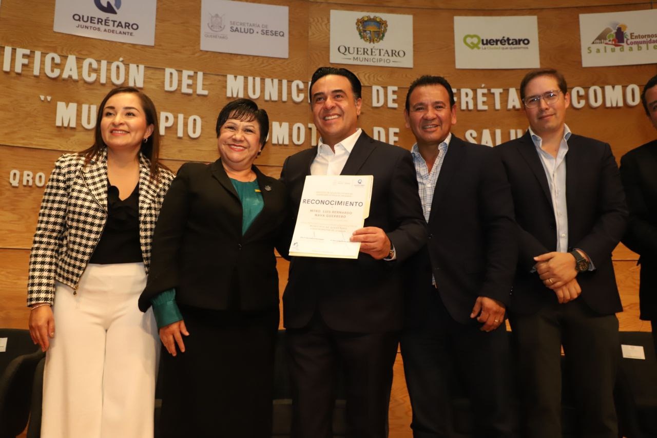 Imagen de Recibe Querétaro la Certificación como “Municipio Promotor de la Salud” 1