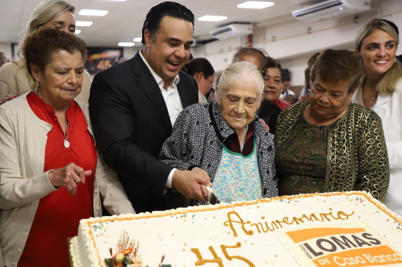 Imagen de Celebra el Mercado Municipal de Lomas de Casa Blanca su 45 Aniversario 1