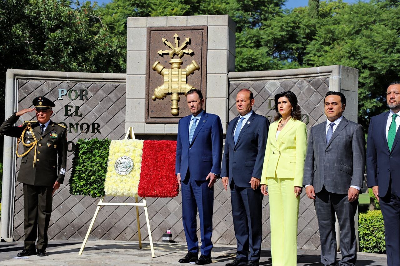 Imagen de Acude Luis Nava a la Ceremonia Conmemorativa de la Gesta Heroica de los Niños Héroes 1