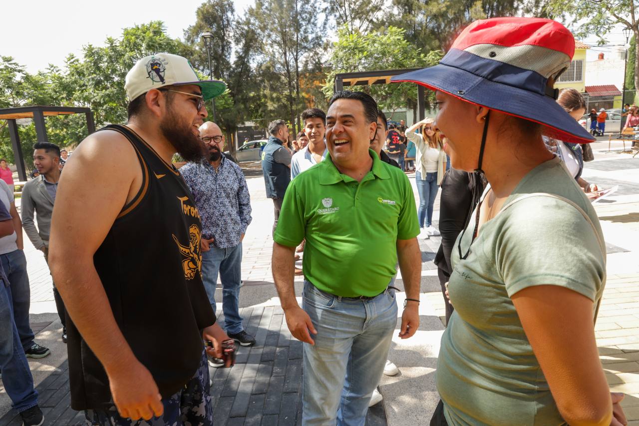 Imagen de Entrega Luis Nava la rehabilitación del Parque Villas de Santiago 1