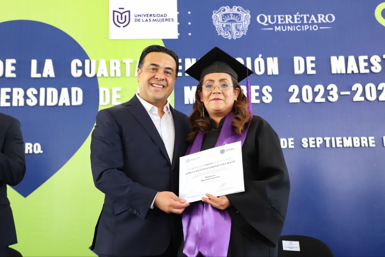 Imagen de Se gradúa la 4ta. Generación de Maestría de la Universidad de las Mujeres 4