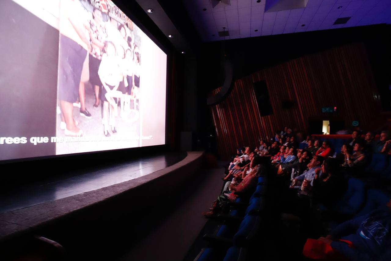 Imagen de Encabezan Luis Nava y Arahí Domínguez el estreno de "Con Ellas, el documental" 2