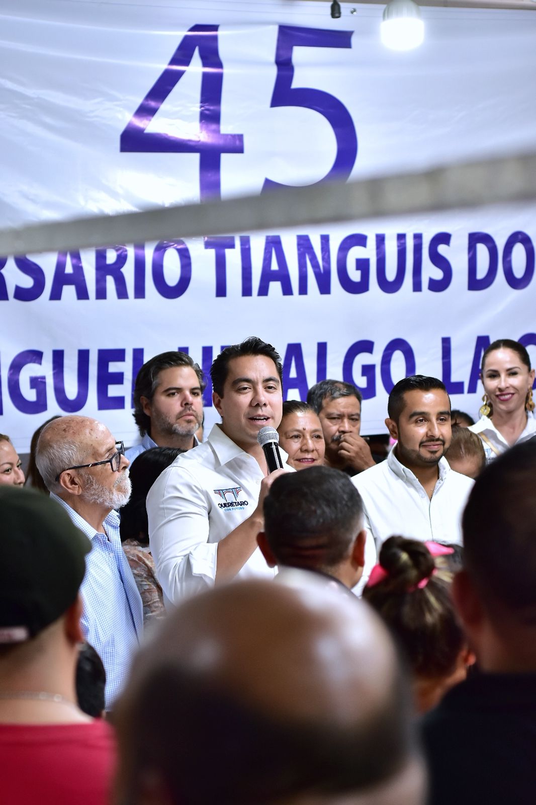 Imagen de Celebra Felifer Macías 45 aniversario del tianguis dominical de La Cruz "Miguel Hidalgo” 3