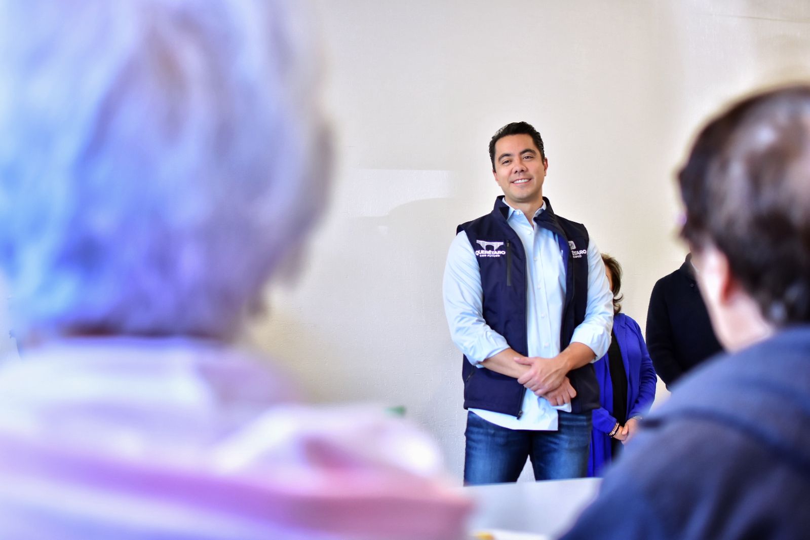 Imagen de Visita Felifer Macías el Centro del Adulto Mayor Nänxu 2