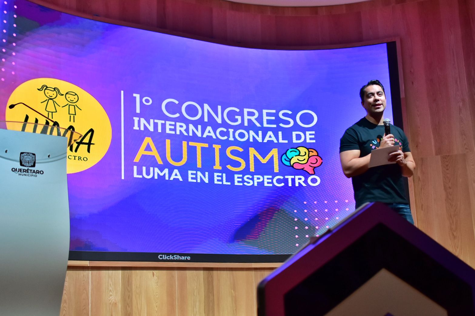 Imagen de Impulsa Felifer Macías políticas públicas para apoyar a personas con autismo 3