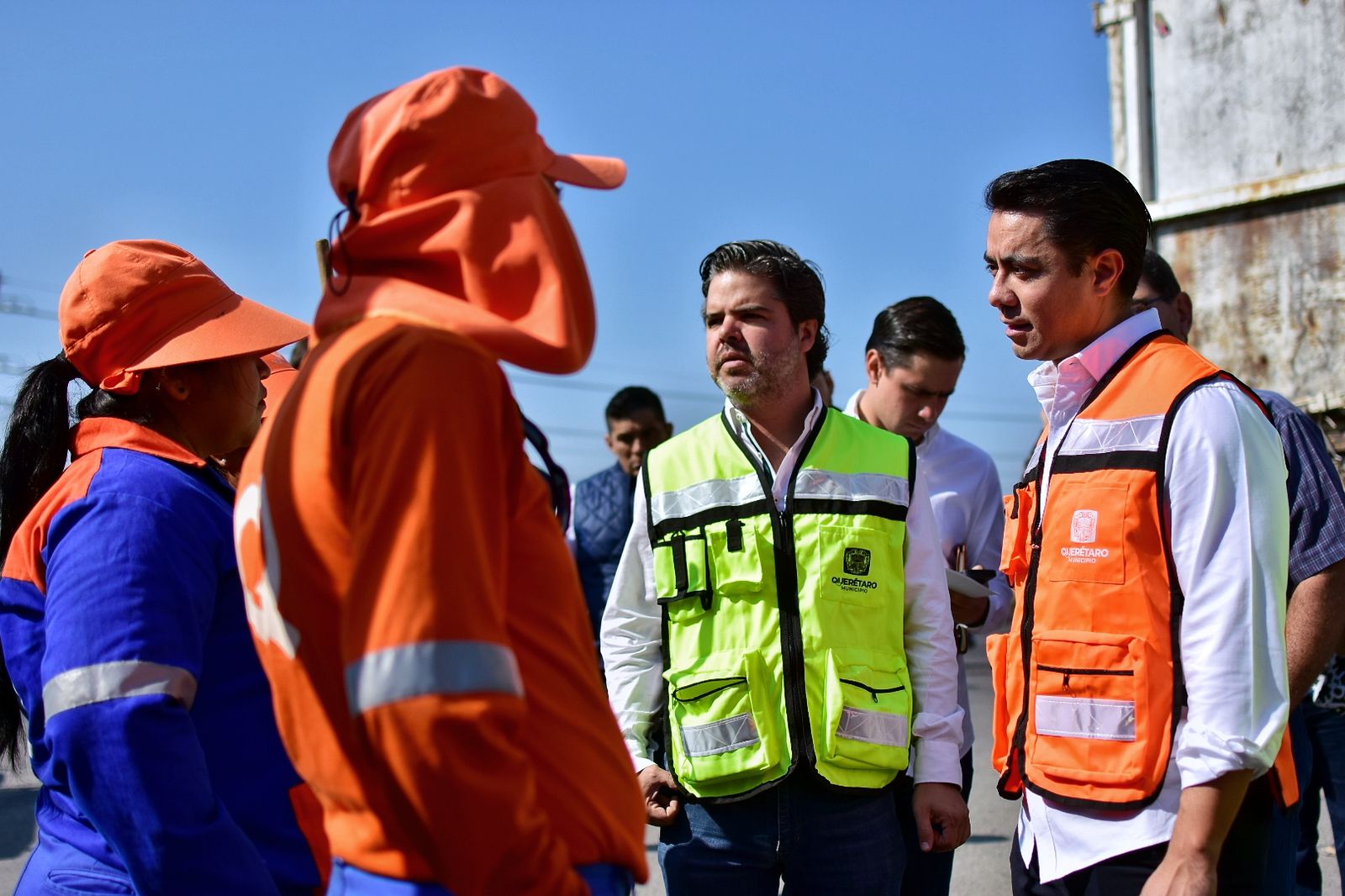 Imagen de Supervisa Felifer Macías trabajos de limpieza en Santa María Magdalena 7