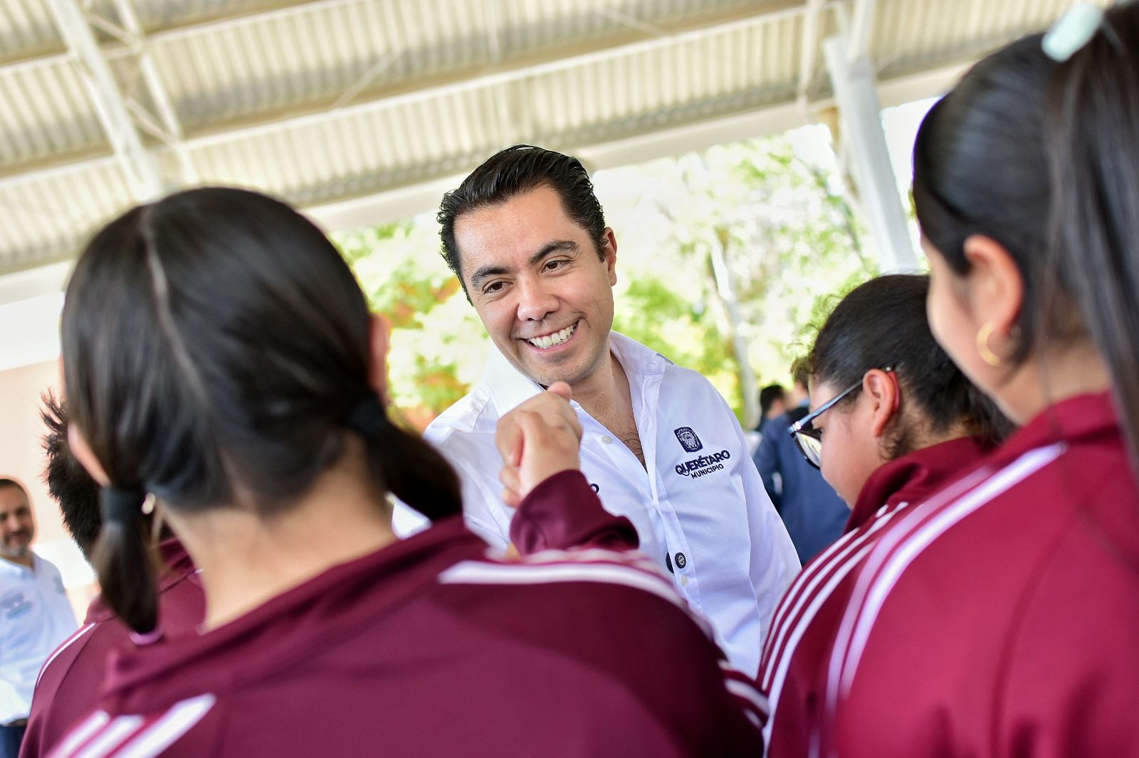 Imagen de Entrega Felifer Macías rehabilitación de canchas en la Secundaria Técnica No. 12 “Manuel Altamirano" 3