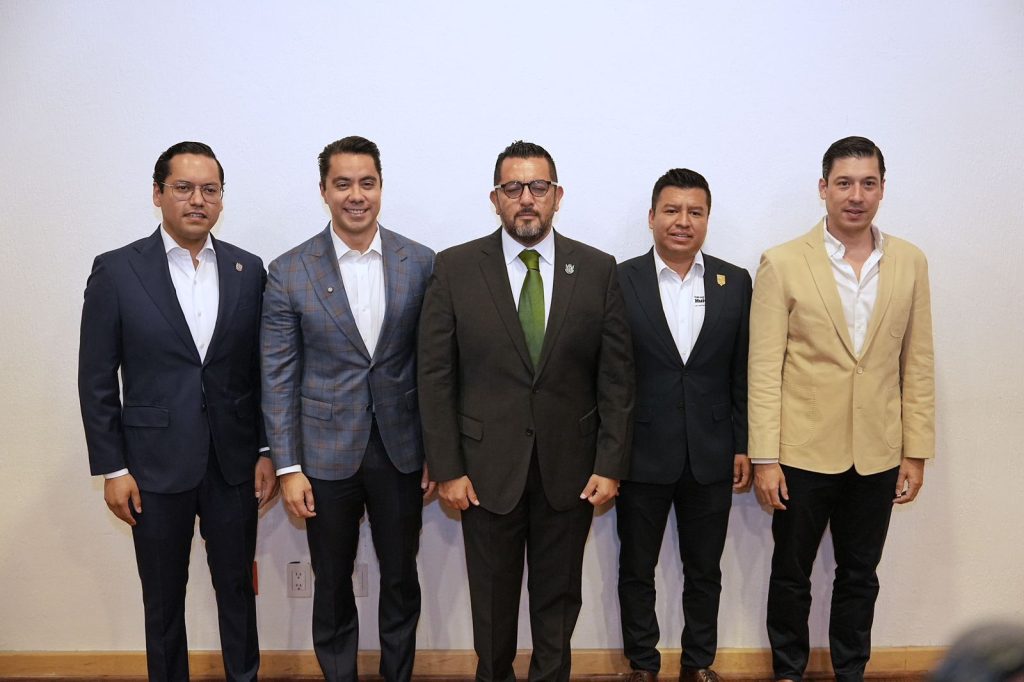 Imagen de Firma de convenio entre municipios de la zona metropolitana fortalecen la seguridad y tranquilidad en Querétaro 24