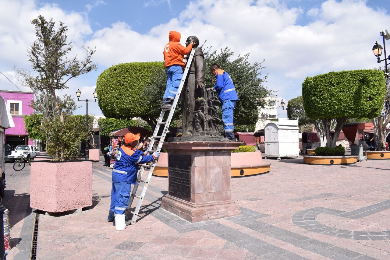 Imagen de Cuidamos el primer cuadro de la ciudad con orden y seguridad: Felifer Macías 8