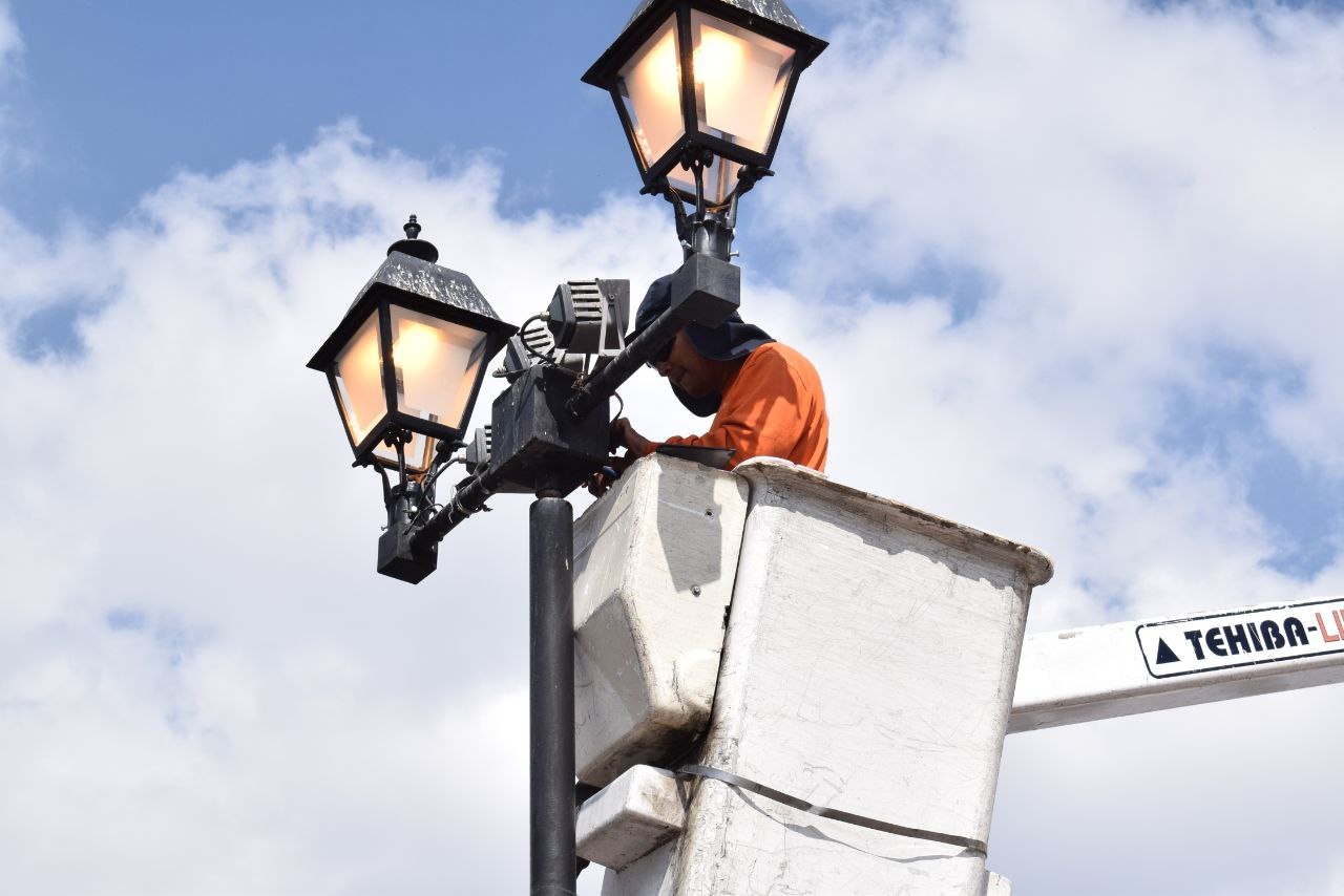 Imagen de Cuidamos el primer cuadro de la ciudad con orden y seguridad: Felifer Macías 9