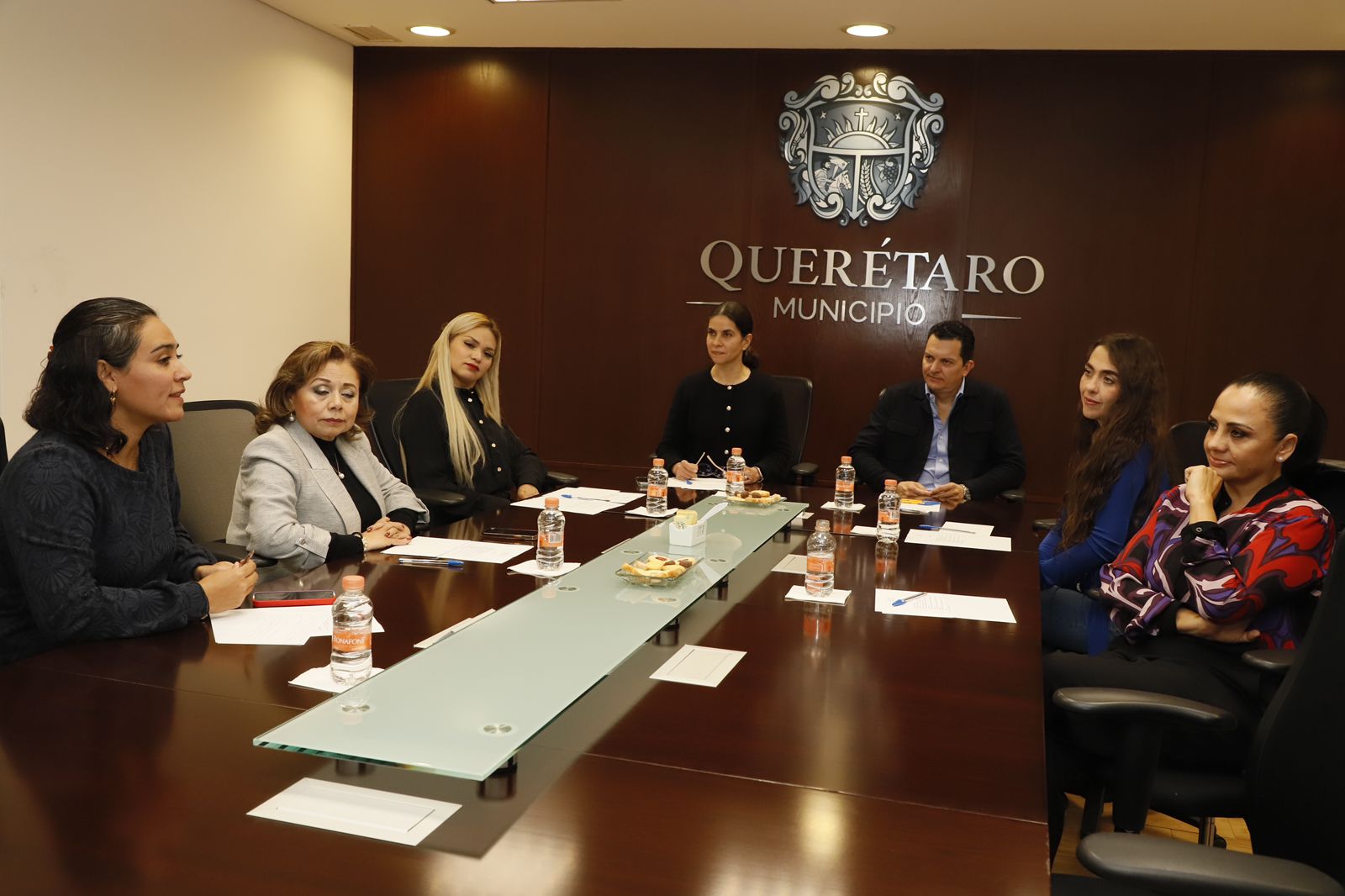 Imagen de Instalan Comisión de la Familia del H. Ayuntamiento 4