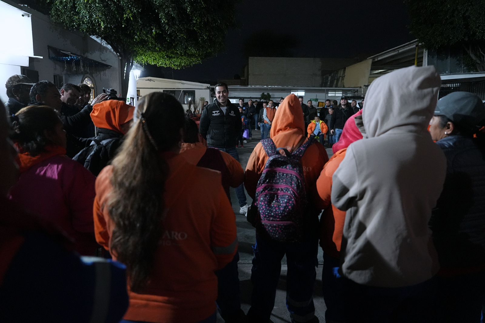 Imagen de Vamos juntos por un Querétaro limpio y ordenado: Felifer Macías 4