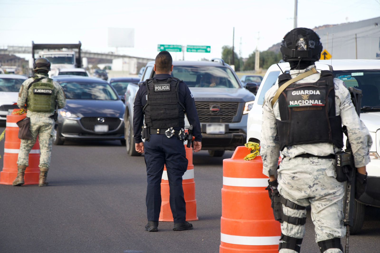 Imagen de Refuerza SSPMQ el orden en la capital con 83 puntos de control vehicular y recorridos interinstitucionales 3