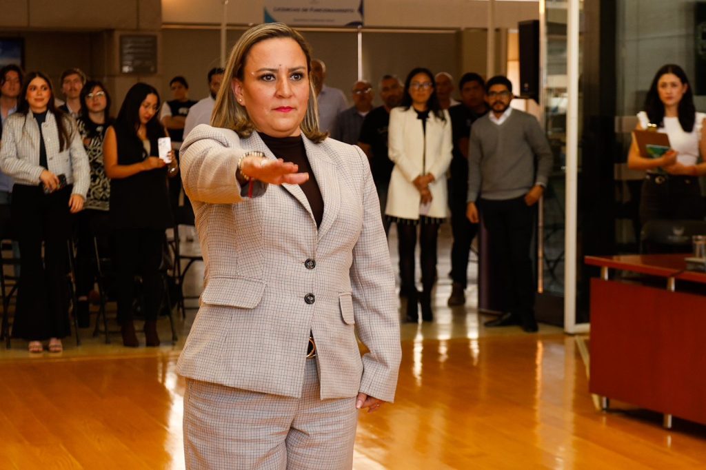 Imagen de Rinde protesta Gabriela Jiménez Toledo como nueva titular del Órgano Interno de Control 20