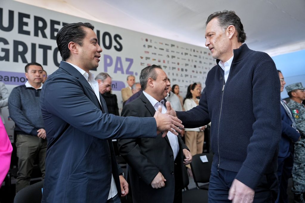 Imagen de Acompaña Felifer Macías al Gobernador en el lanzamiento de Queretanos al Grito de Paz 10