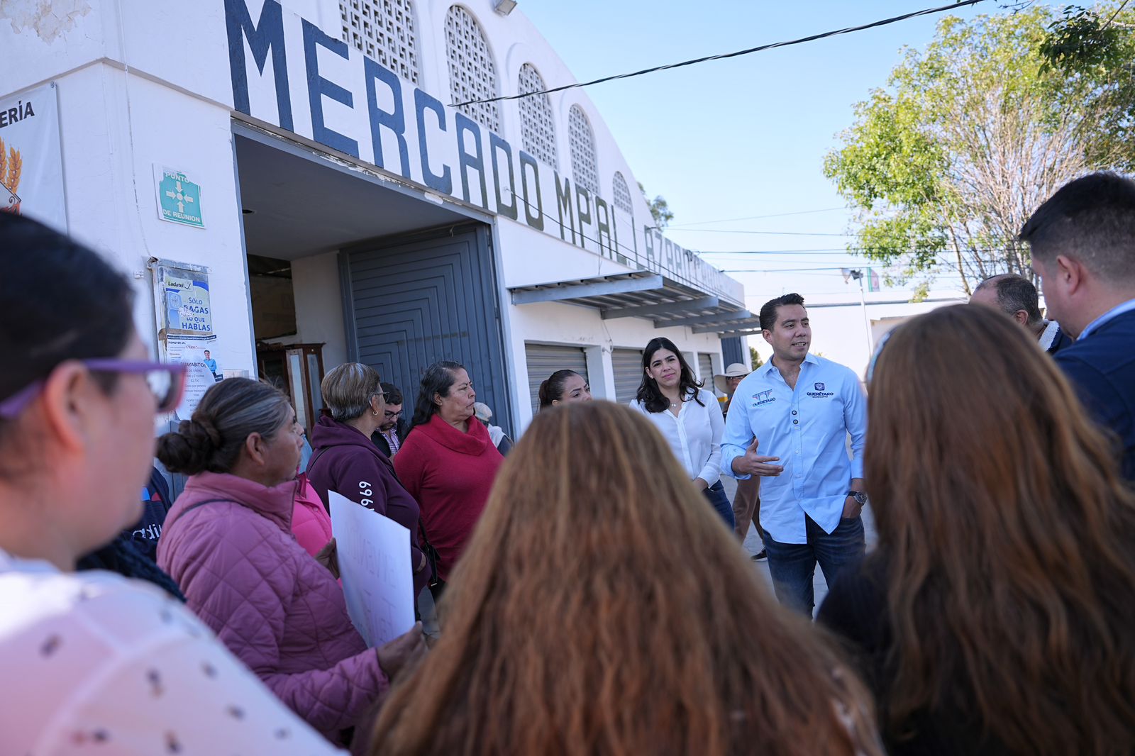 Imagen de Trabajaremos para detonar la vida económica de los mercados: Felfier Macías 4