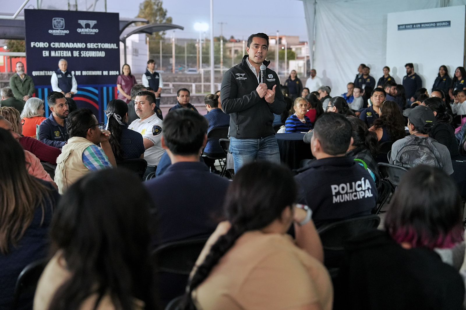 Imagen de Felifer Macías celebra la posada de FECOPSE 3