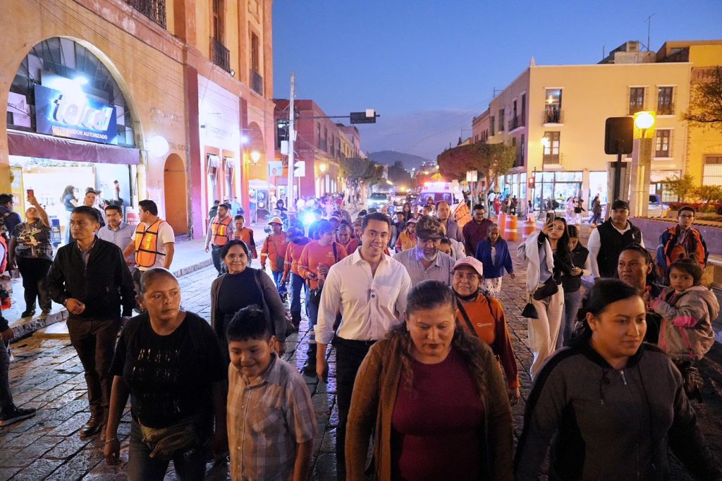 Imagen de Acude Felifer a peregrinación del personal de Servicios Públicos Municipales 12