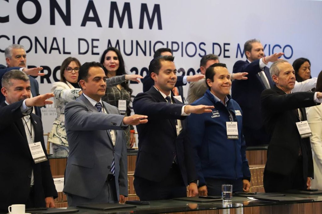 Imagen de Asume Felifer Macías la vicepresidencia de la CONAMM 2