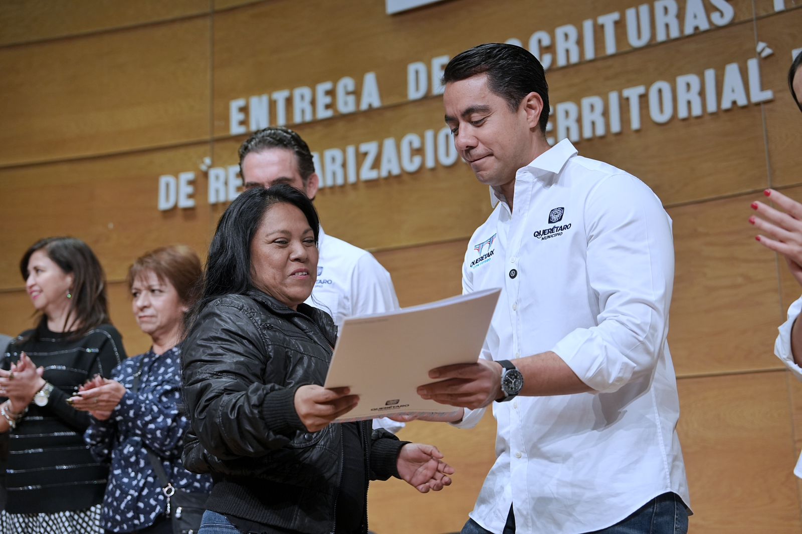 Imagen de Cuenten con el Municipio de Querétaro para ayudar a quien más lo necesita: Felifer Macías 2