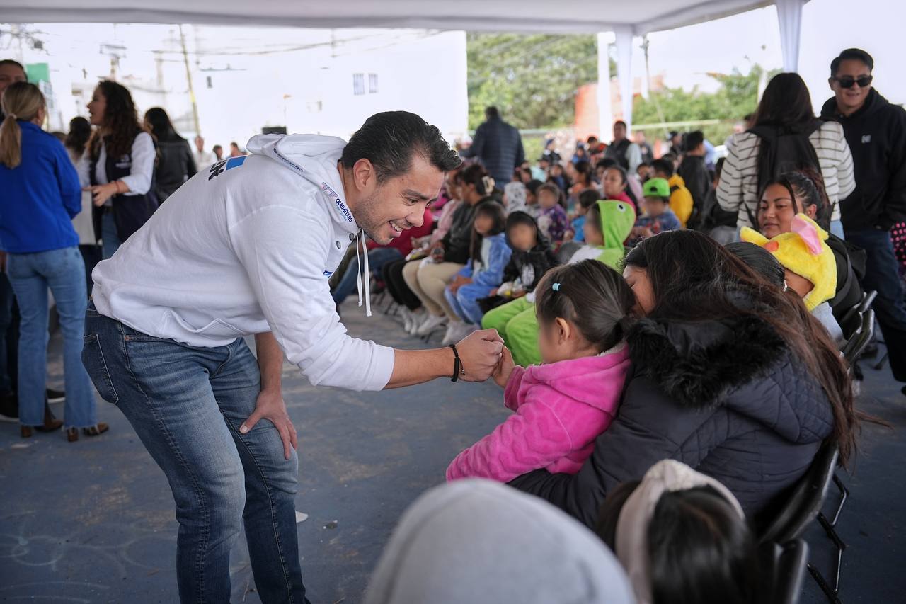 Imagen de Felifer Macías celebra el Día de Reyes con las familias de San Pablo y San Francisquito 6