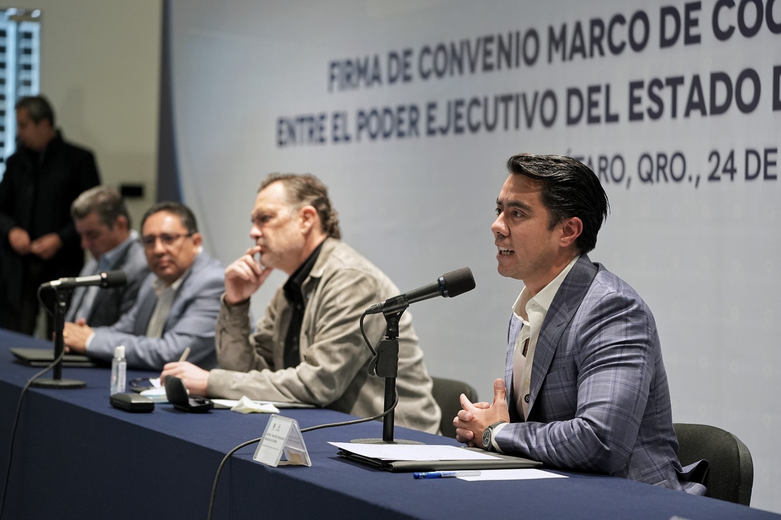 Imagen de Asiste Felifer Macías a la firma del Convenio Marco de Coordinación Administrativa para fortalecer la transparencia y la gestión pública 3