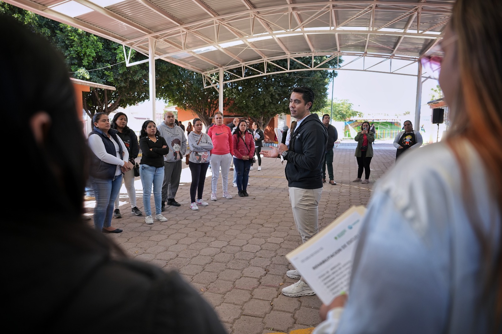 Imagen de Felifer Macías impulsa mejoras en el jardín de niños Leopoldo Río de la Loza 4