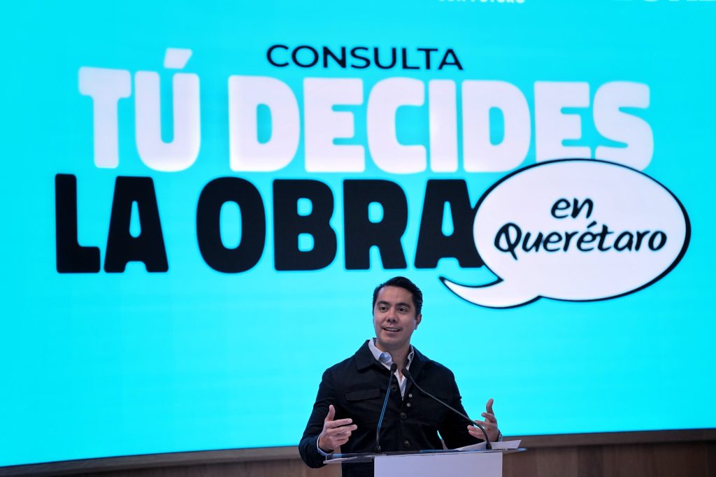 Imagen de Presenta Felifer Macías la Plataforma “Decide Querétaro” para la consulta de obra pública 6