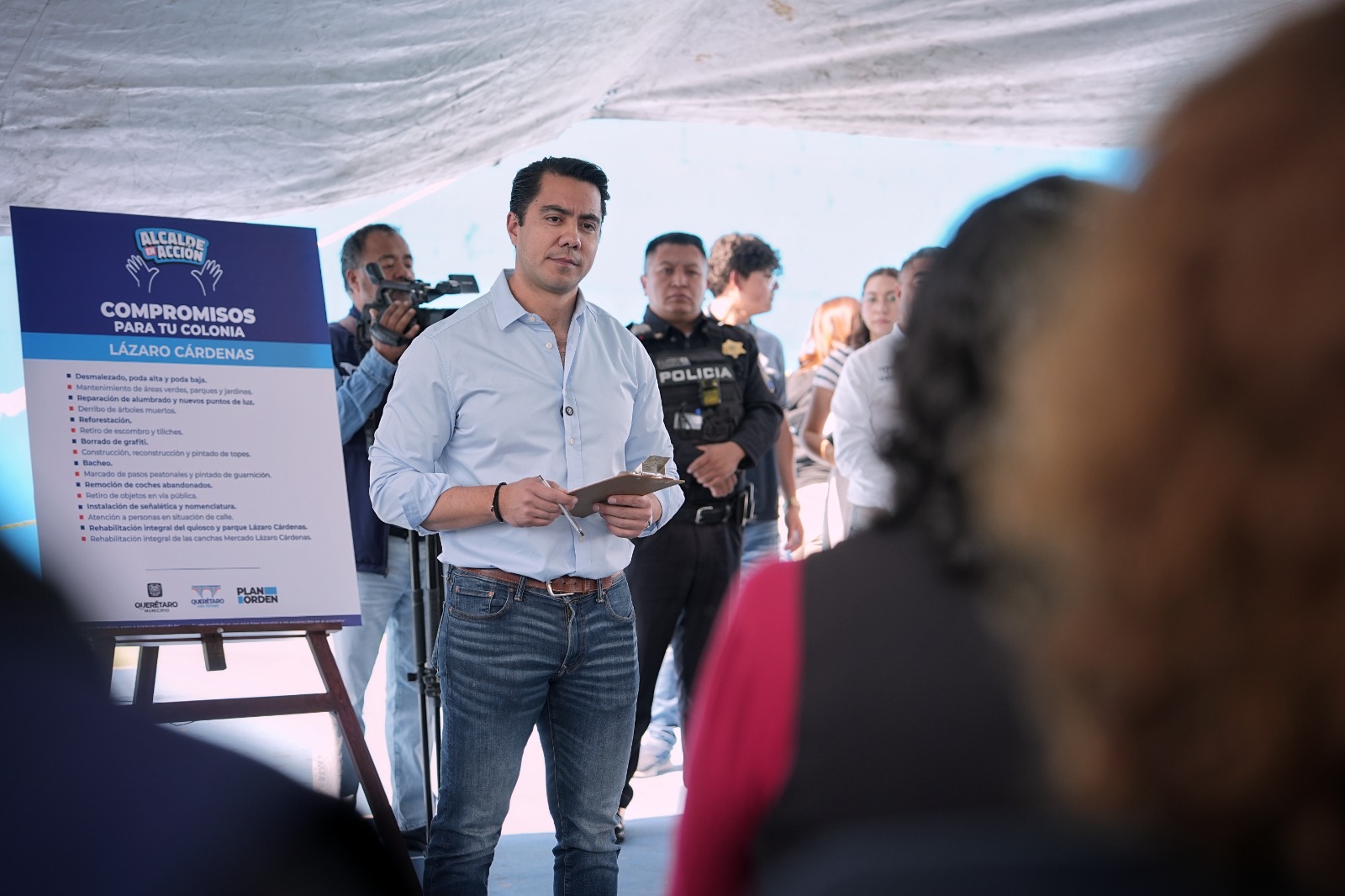 Imagen de Lleva Felifer Macías el programa Alcalde en Acción a la colonia Lázaro Cárdenas para mejorar seguridad, movilidad y mantenimiento urbano 5