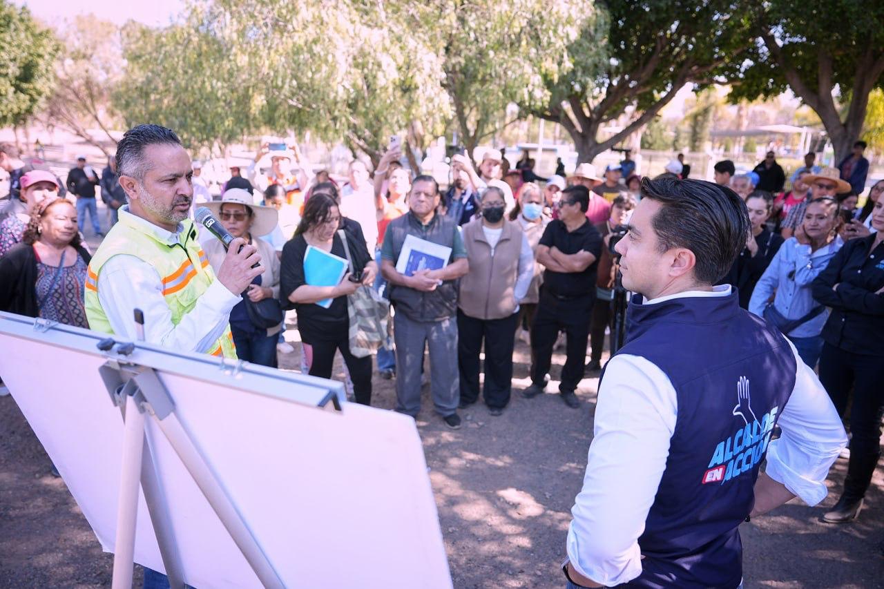 Imagen de Supervisa Felifer Macías rehabilitación del Parque Alfalfares 2