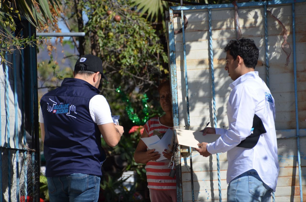 Imagen de Encabeza Felifer Macías mega recorrido ciudadano en la delegación Felipe Carrillo Puerto 3