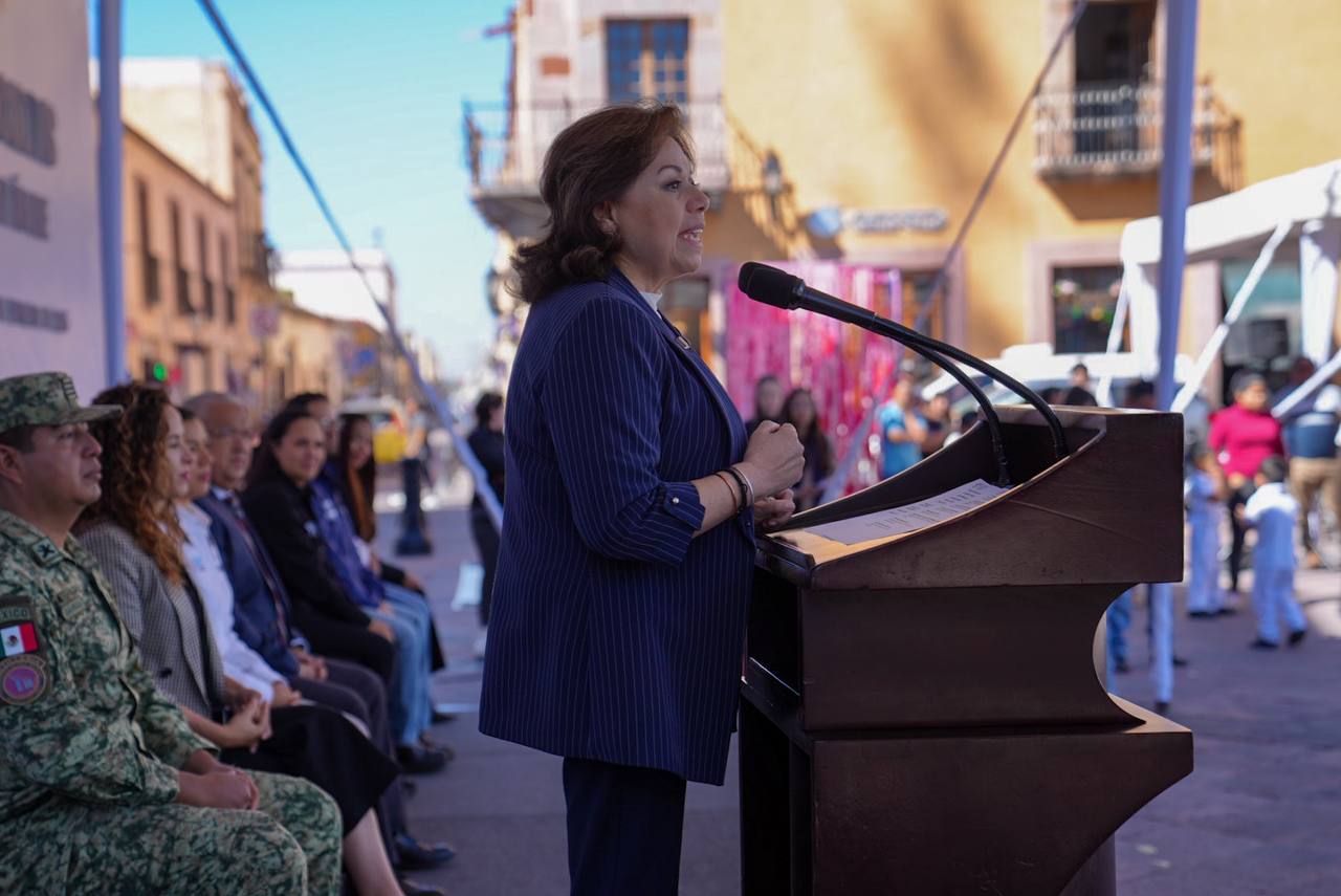 Imagen de Asiste Felifer Macías al evento Protegiendo el Futuro: Unidos por nuestras niñas niños y adolescentes 4