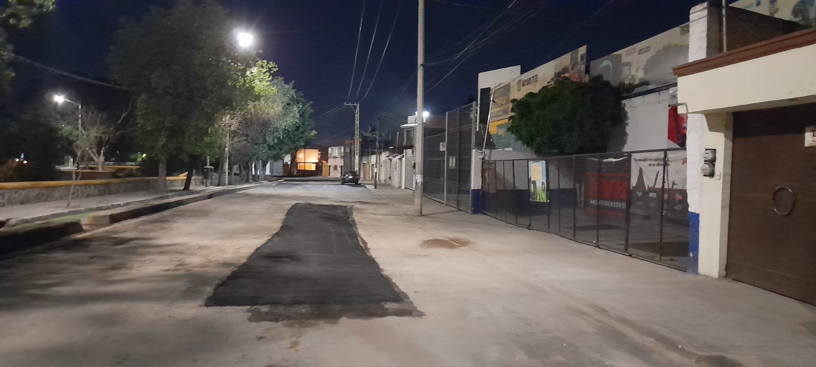 Imagen de Se restablece la circulación en Avenida Universidad tras reparación de hundimiento 4