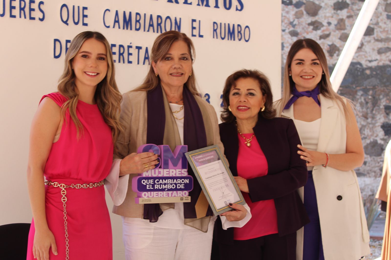 Imagen de Reconoce Municipio de Querétaro a 8 mujeres que cambiaron el rumbo 14