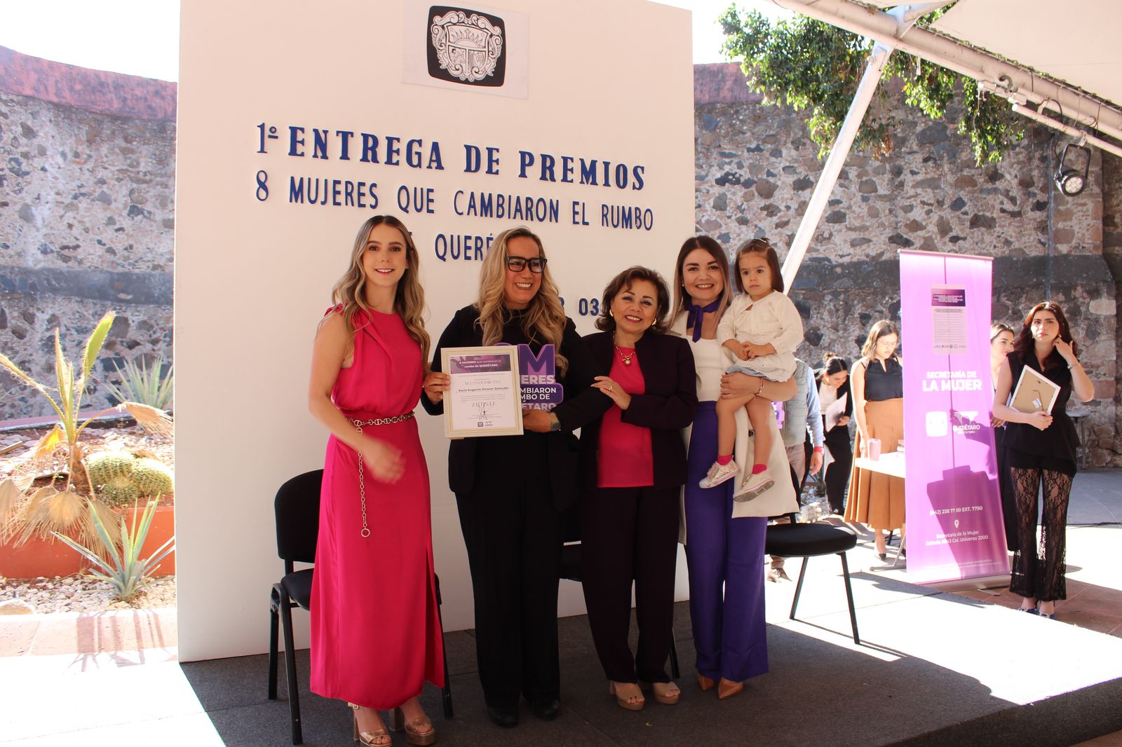 Imagen de Reconoce Municipio de Querétaro a 8 mujeres que cambiaron el rumbo 15