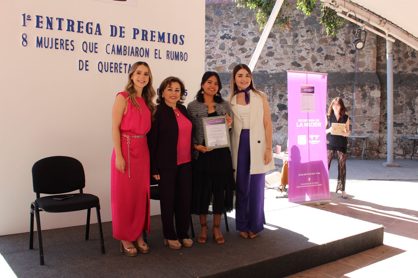 Imagen de Reconoce Municipio de Querétaro a 8 mujeres que cambiaron el rumbo 3