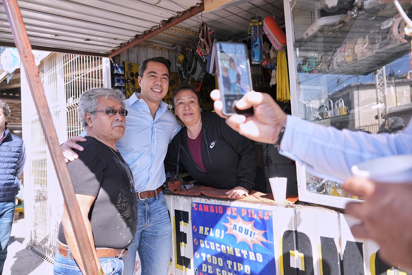 Imagen de Visita Felifer Macías el Mercado Garambullo 5