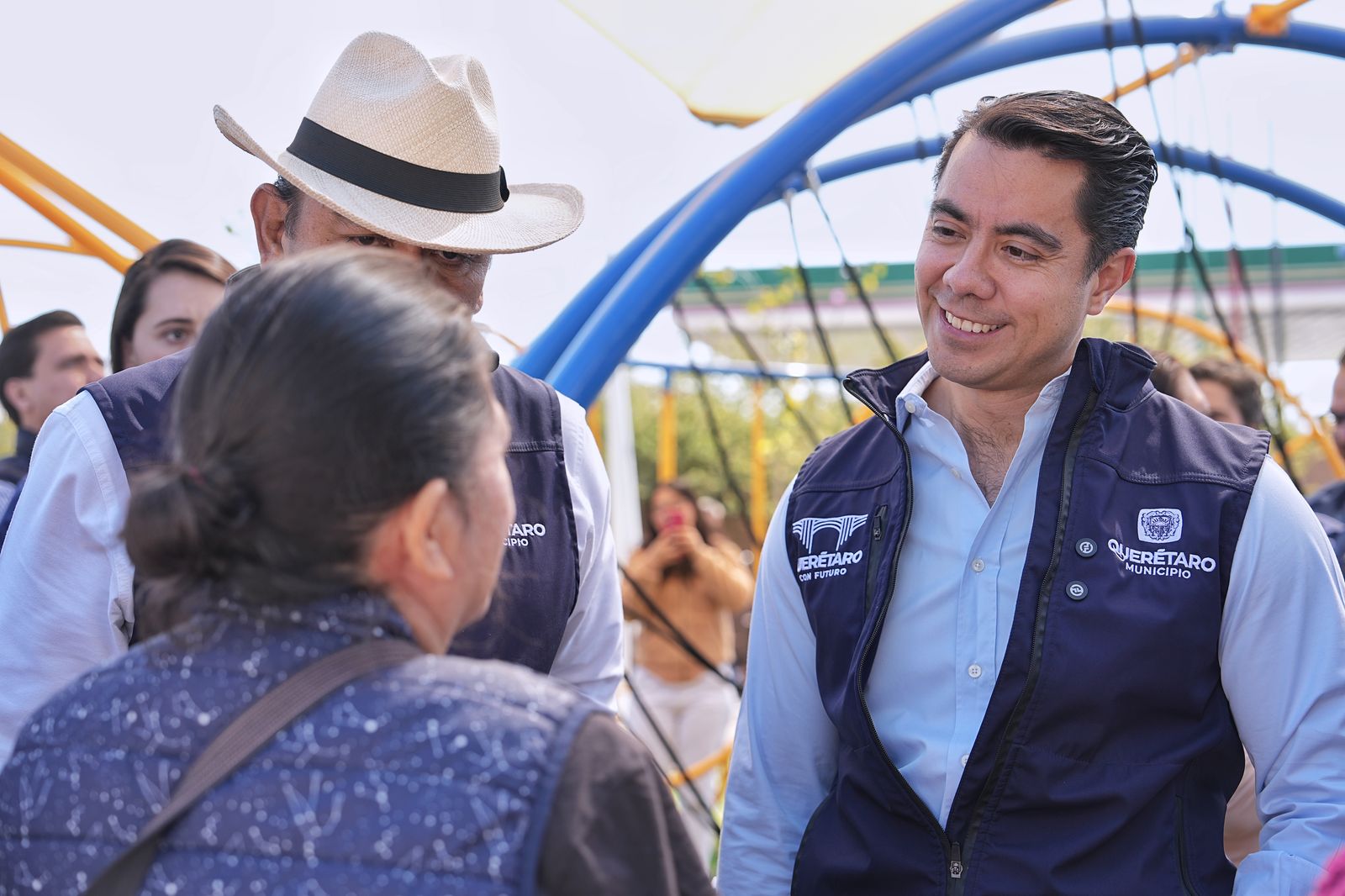 Imagen de Entrega Felifer Macías rehabilitación del Parque La Peña CTM 2