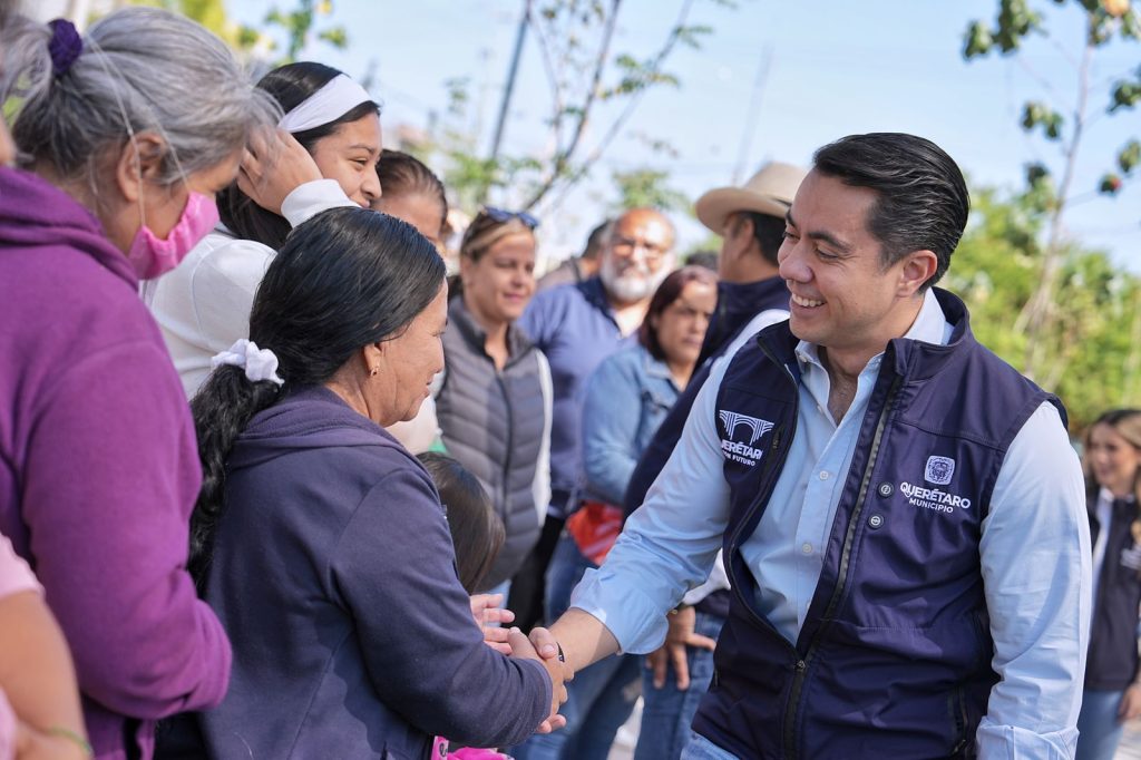 Imagen de Entrega Felifer Macías rehabilitación del Parque La Peña CTM 4