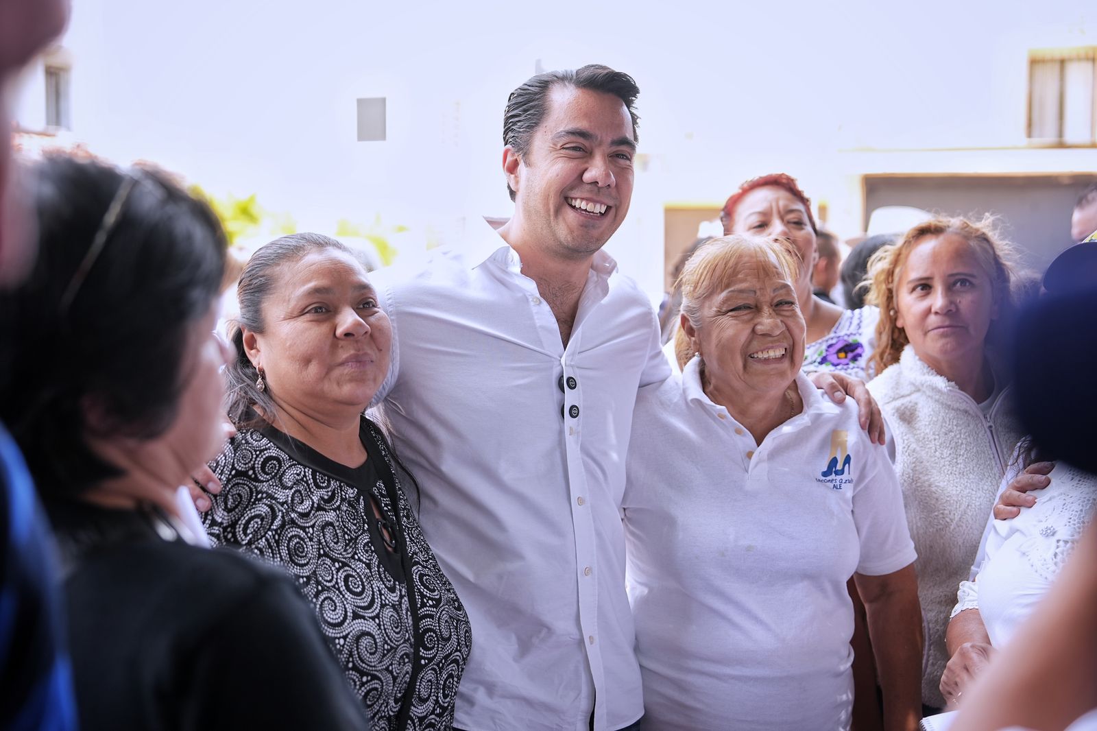 Imagen de Entrega Felifer Macías trabajos de Alcalde en Acción en la colonia Ex Hacienda El Tintero 4