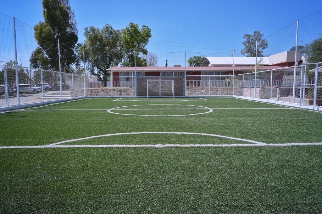 Imagen de Inaugura Felifer Macías cancha deportiva en Buenavista, Santa Rosa Jáuregui 6