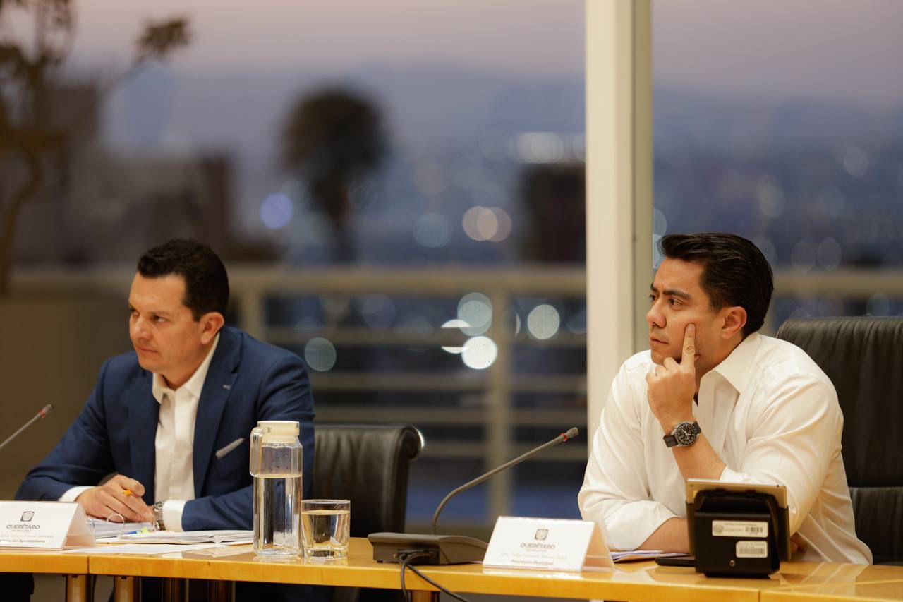 Imagen de WhatsApp 2025-04-09 a las 15.36.54_0ad46d36 Imagen de Aprueba Ayuntamiento de Querétaro programa de apoyo a beneficiarios de policías caídos en el cumplimiento de su deber 3
