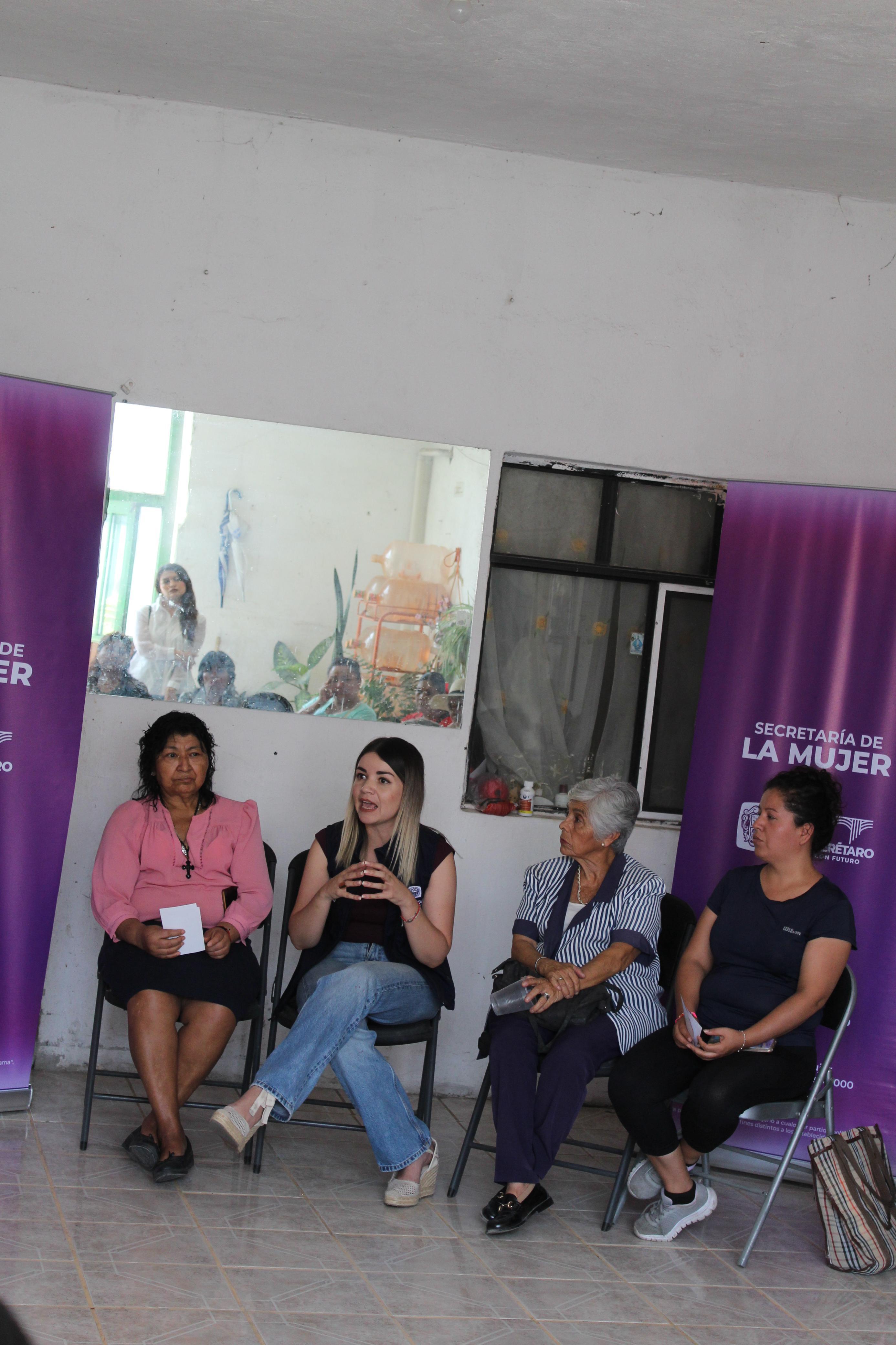 IMG-20250430-WA0076 Imagen de Impulsa Municipio de Querétaro el programa “Círculo de Mujeres con Rumbo” 8